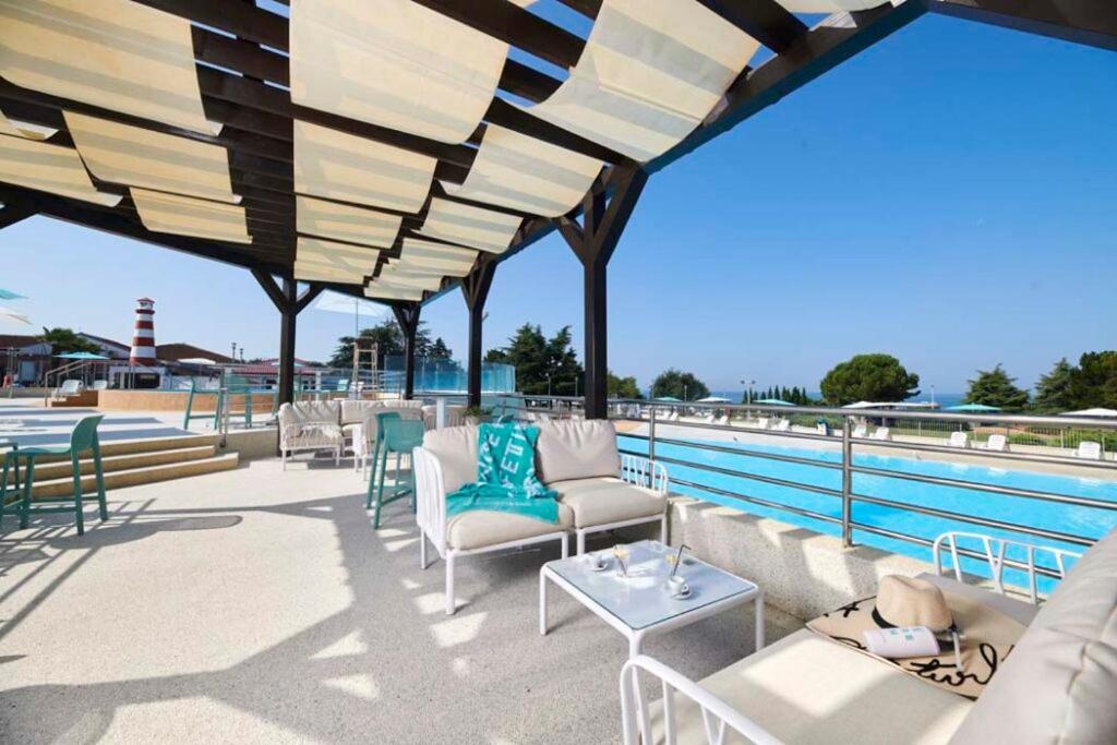 Easyatent Safari Tent Park Umag Buitenkant foto